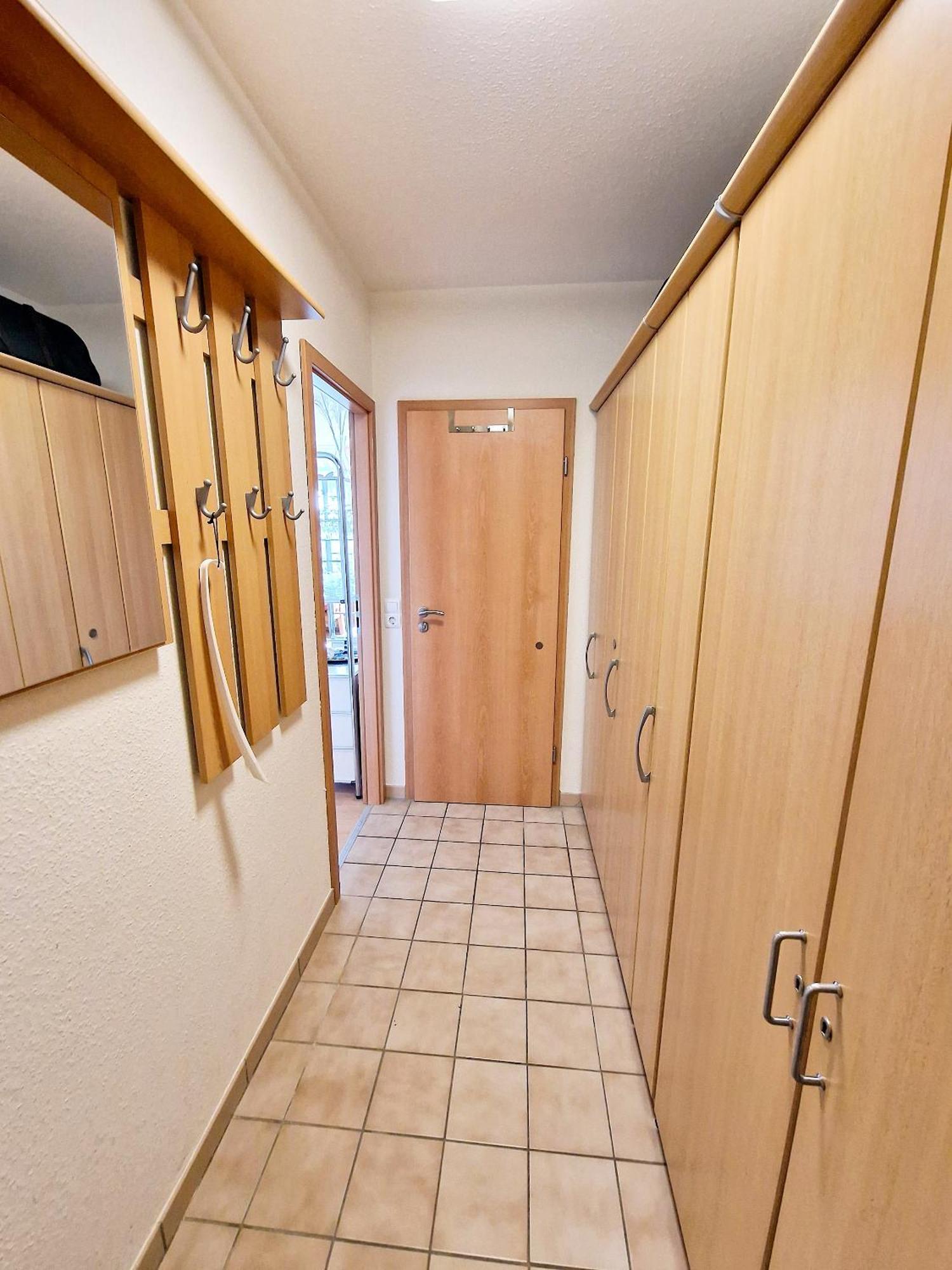 Apartment F02-005